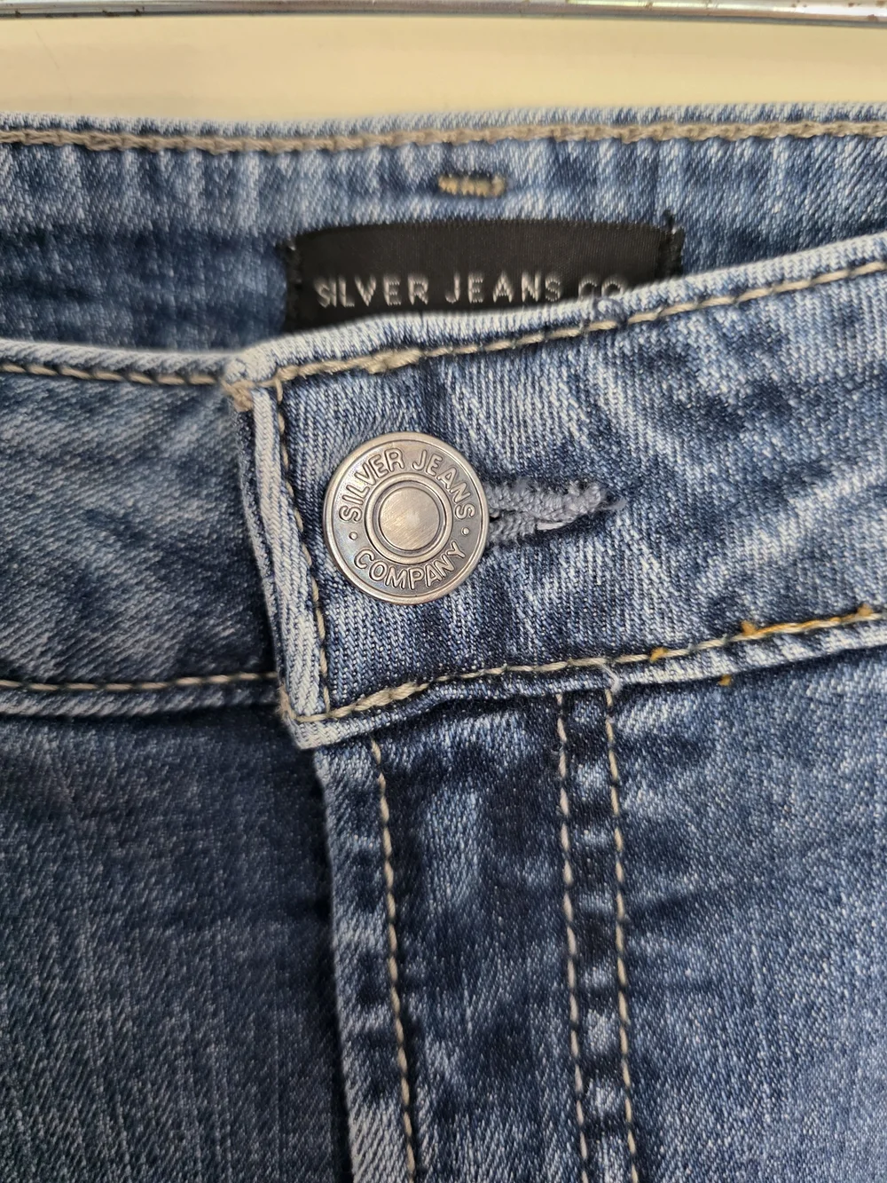 Silver Jeans Women's Elyse Medium Blue Straight Leg Distressed Jeans